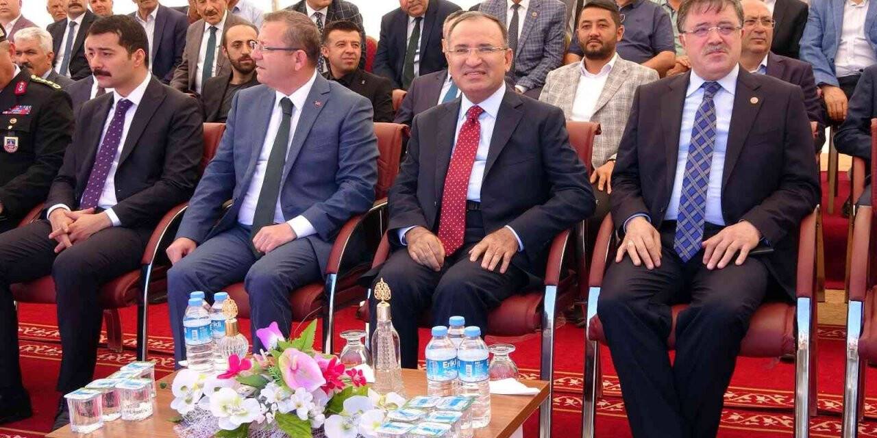 Bakan Bozdağ: “15 Temmuz direnişi 7 düvele karşı verilen bir mücadeledir”