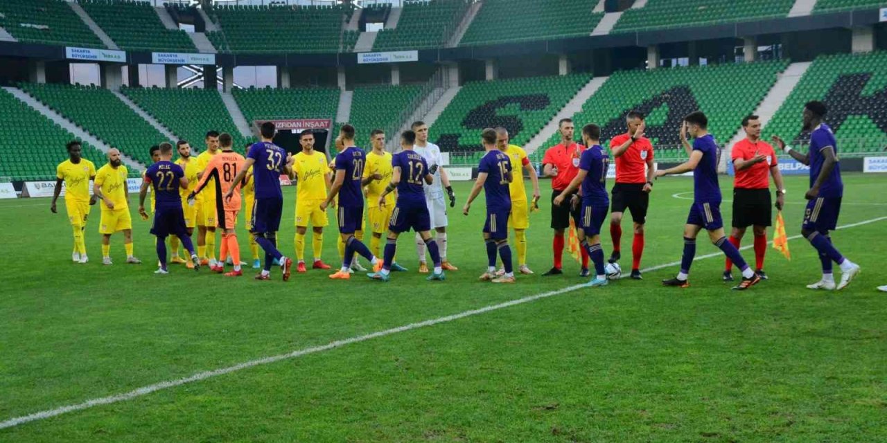 Maribor, Shakhtyor Soligorsk’u 2 golle geçti