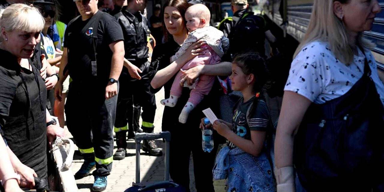 9 milyondan fazla kişi Ukrayna’yı terk etti
