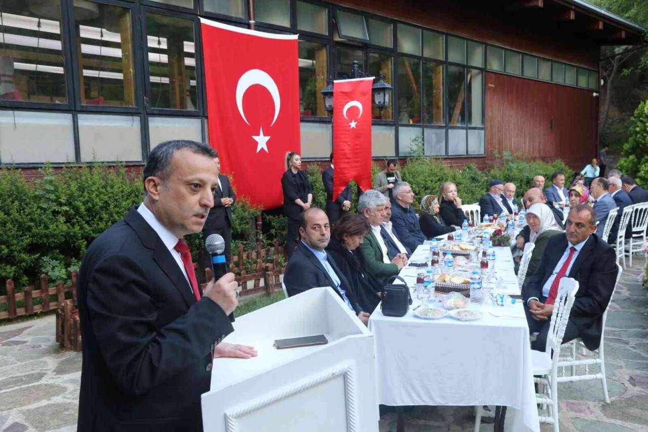 Gümüşhane’de şehit aileleri ve gaziler onuruna yemek programı düzenlendi