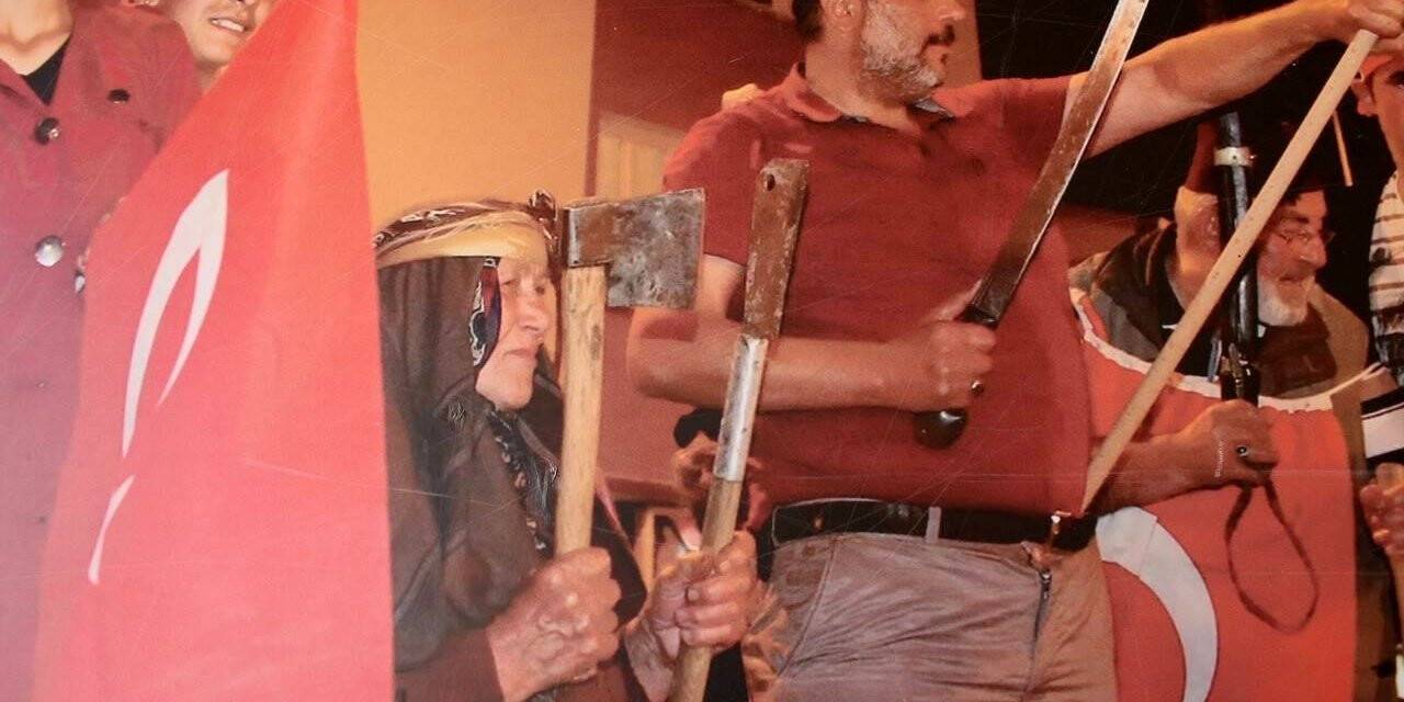 15 Temmuz gecesi vatan savunması için yanına balta, satır alarak köyünden meydana inen 86 yaşındaki kadın o anları anlattı