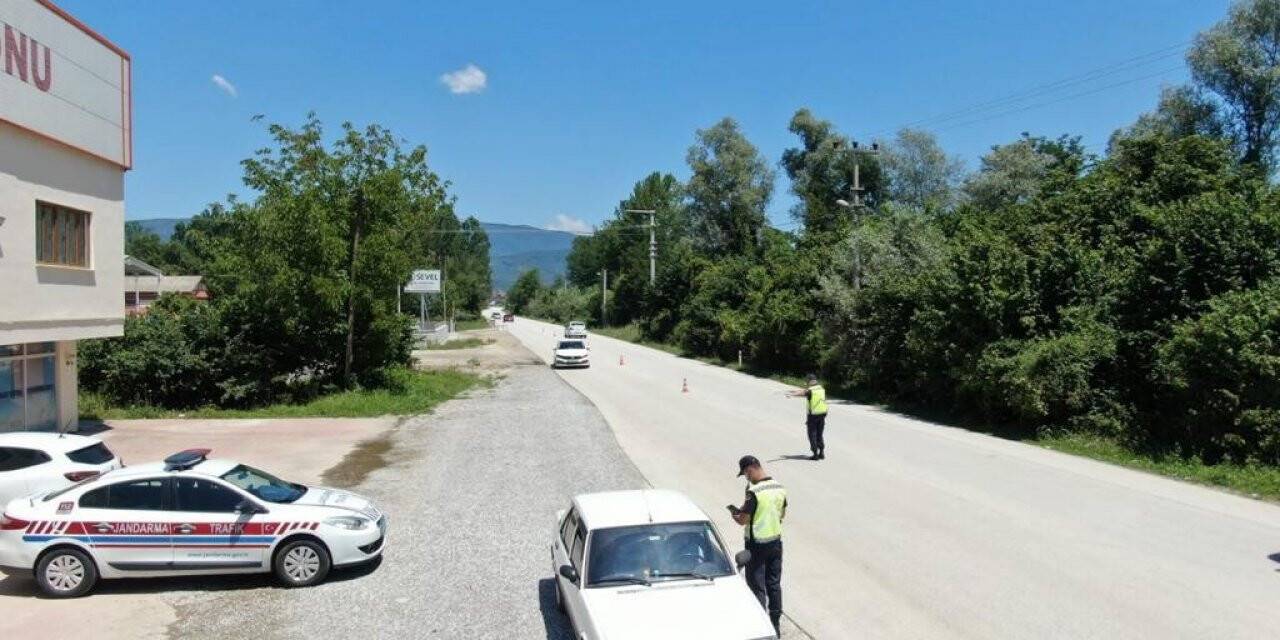 Düzce’de dron destekli trafik denetimi yapıldı