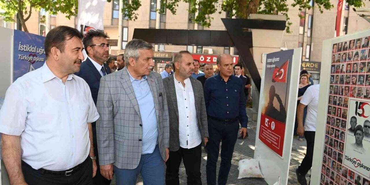 15 Temmuz Destanından Kareler adlı sergi Karesi’ de sergilendi