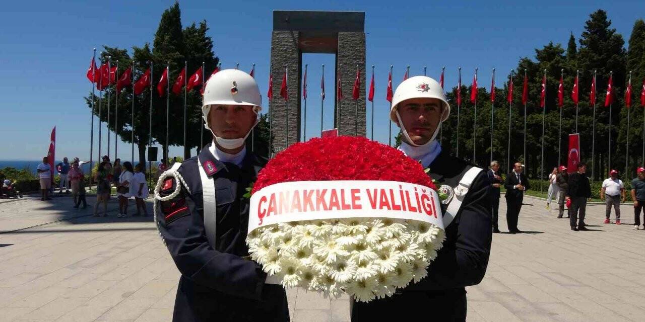 15 Temmuz şehitleri Çanakkale ‘Şehitler Abidesi’nde anıldı