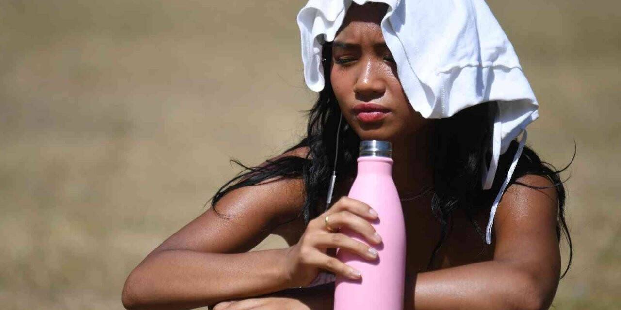 İngiltere’de sıcak hava uyarısı: "Kırmızı alarm" verildi