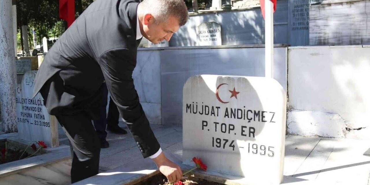 Gölcük’te şehitler dualarla anıldı