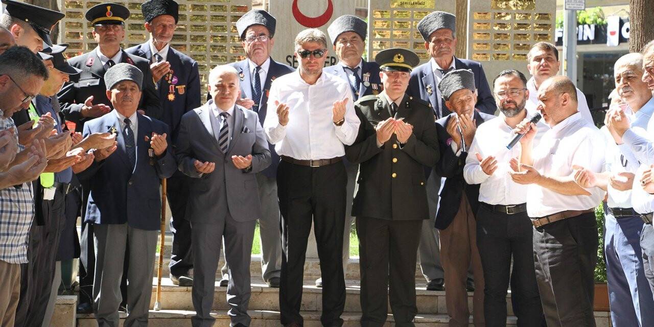 Manisa’da İYİ Partililerin 15 Temmuz etkinliklerine katılmaması dikkat çekti