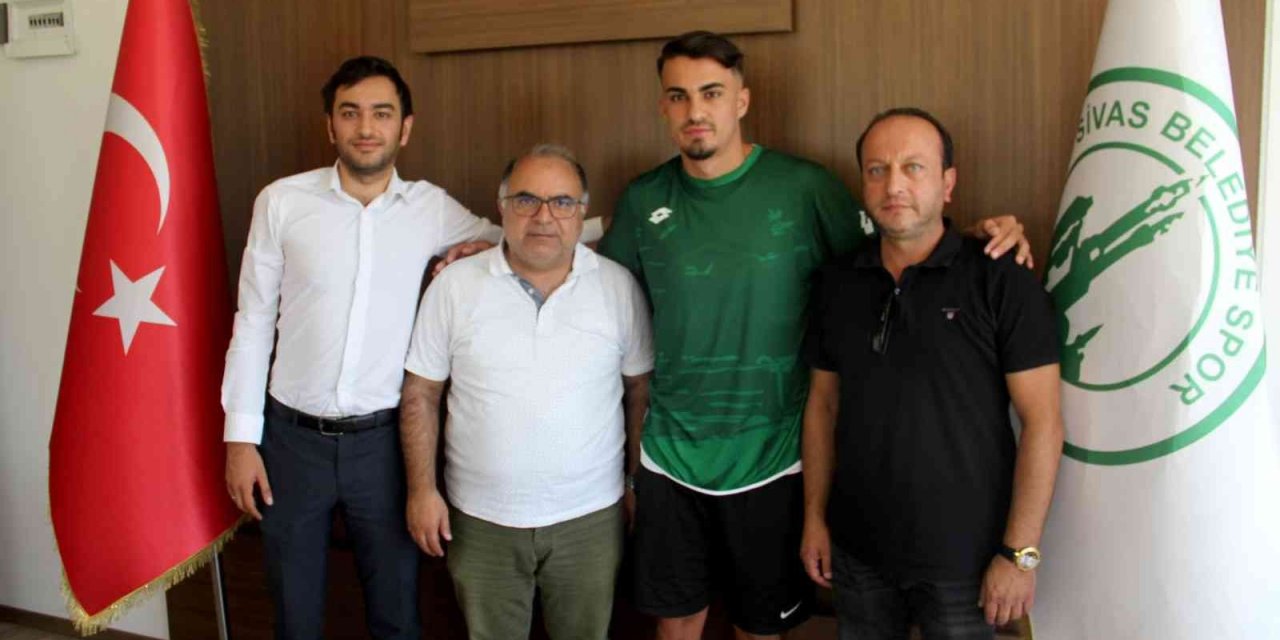 Alperen Erdinç, Sivas Belediyespor’a transfer oldu