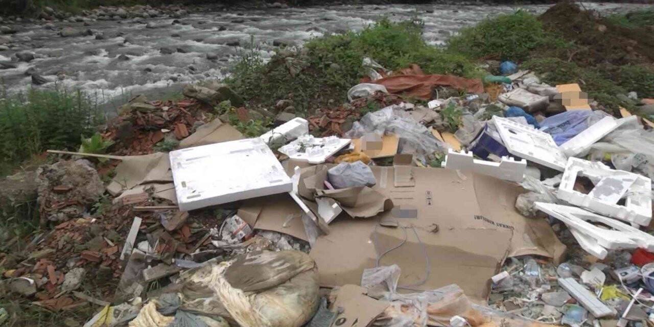 Taş ocağı yerini çöplüğe bıraktı