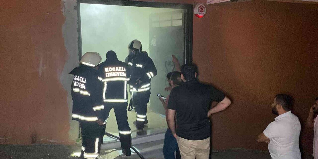 Mobilya atölyesinde korkutan yangın