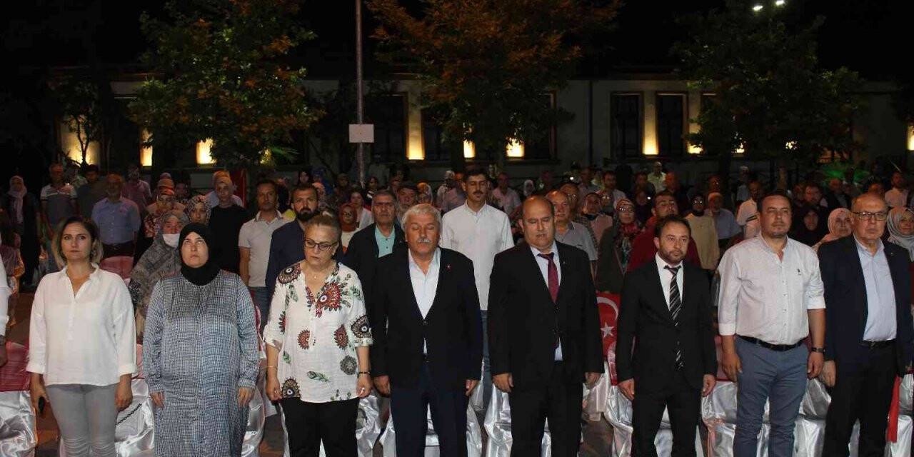 Osmaneli 15 Temmuz’da tek yürek oldu