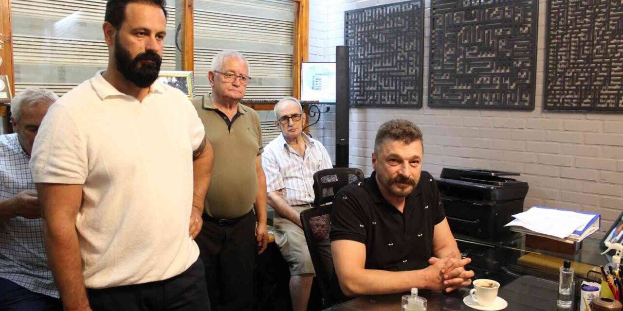 Eski Erdek Belediye Başkanı Hüseyin Sarı adli kontrol şartıyla serbest bırakıldı