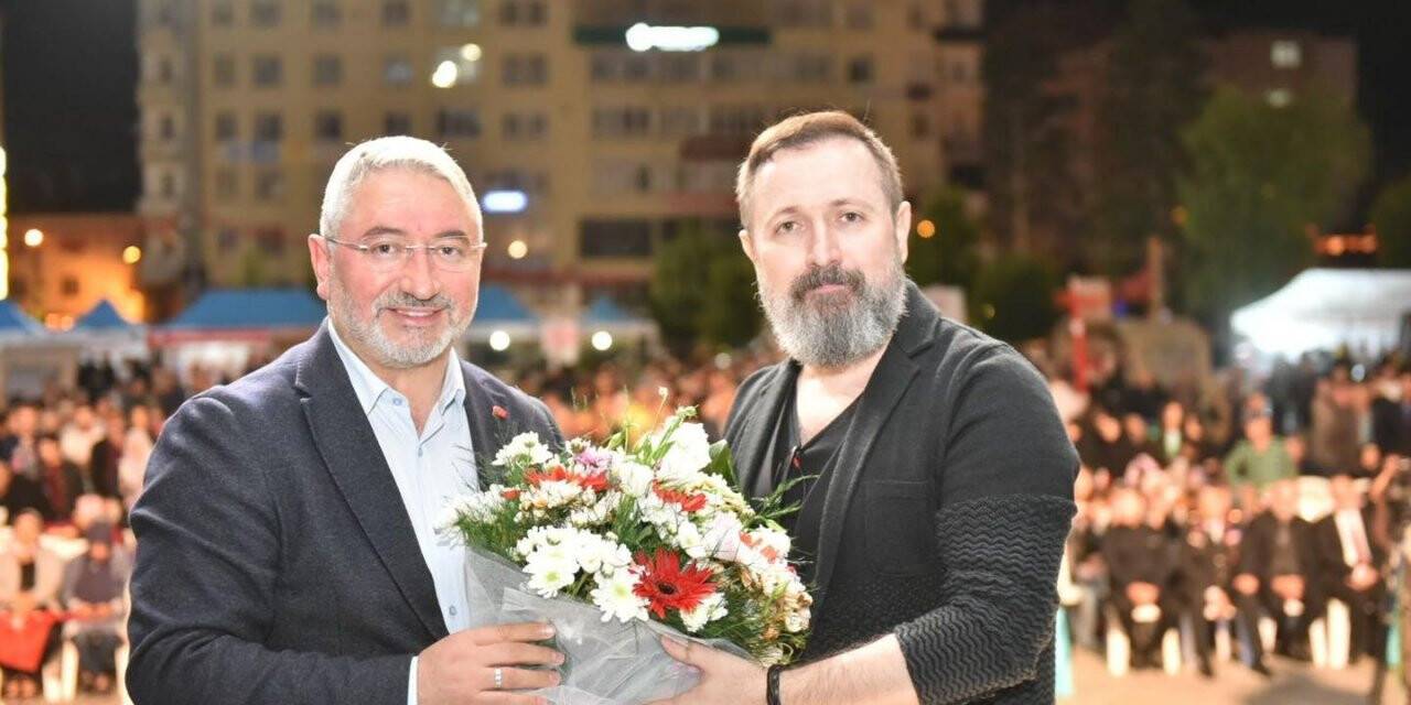 Talha Bora Öge, Çorumlu hayranları ile buluştu