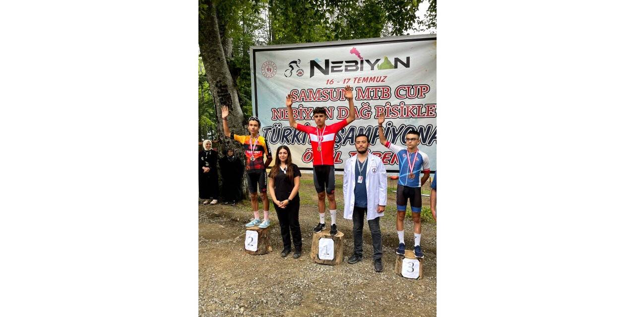 Taşkentsporlu bisikletçiler Samsun MTB Cup'ta kürsüde