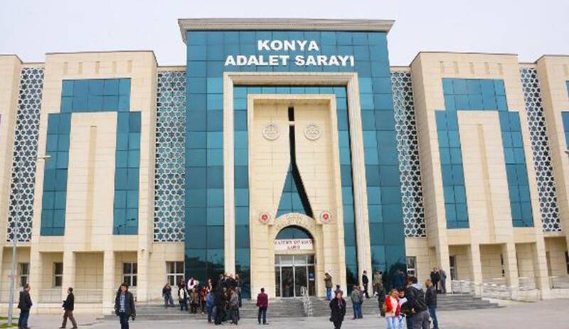 Konya'da adliyenin önünde avukata saldıran sanıkların yargılanması sürüyor