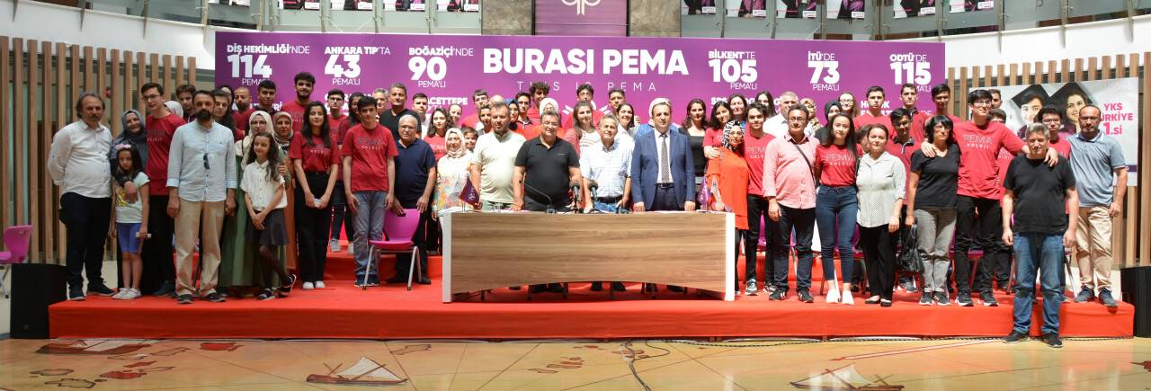 PEMA Koleji'nden YKS başarısı