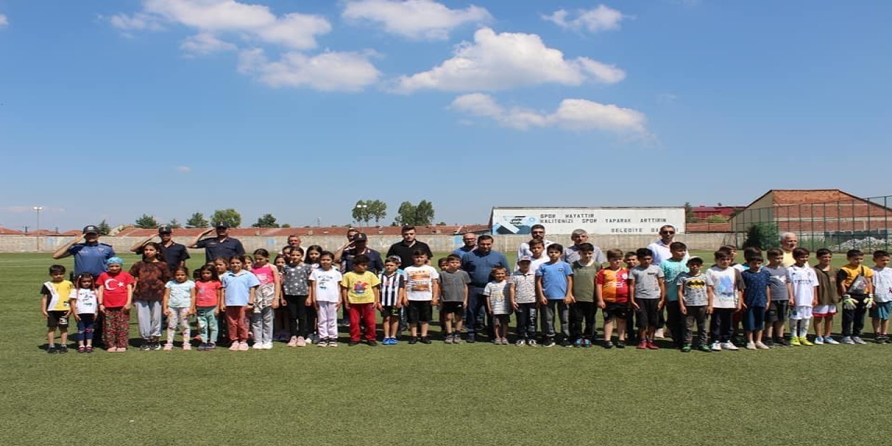 Kaymakam Altay, 7’den 70’e bütün vatandaşları spor yapmaya davet etti