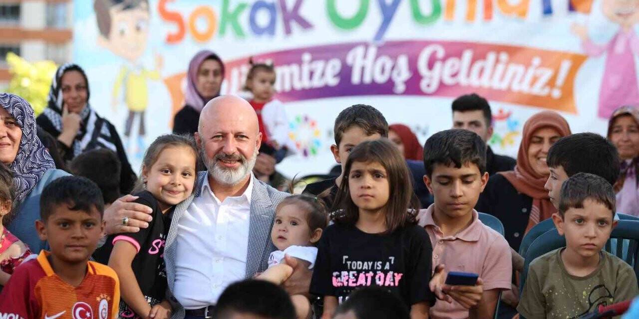 Kocasinanlı çocuklar, sokak oyunları şenliğiyle mutlu