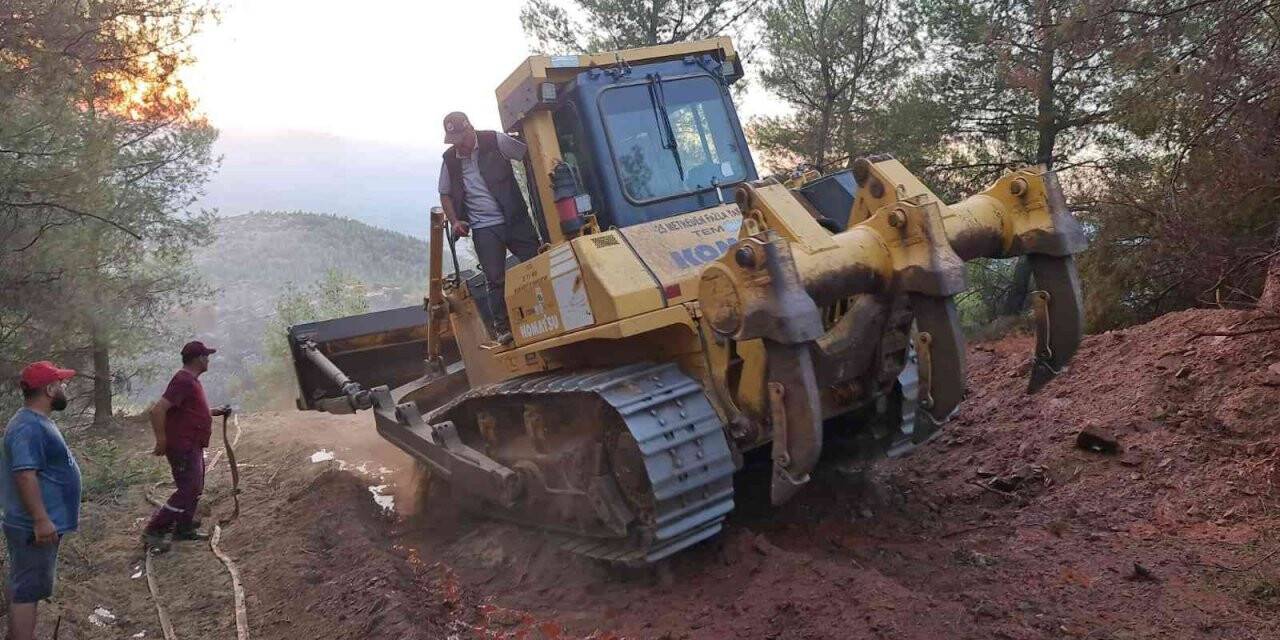 Su tankerleri için yol açma çalışmaları yapılıyor