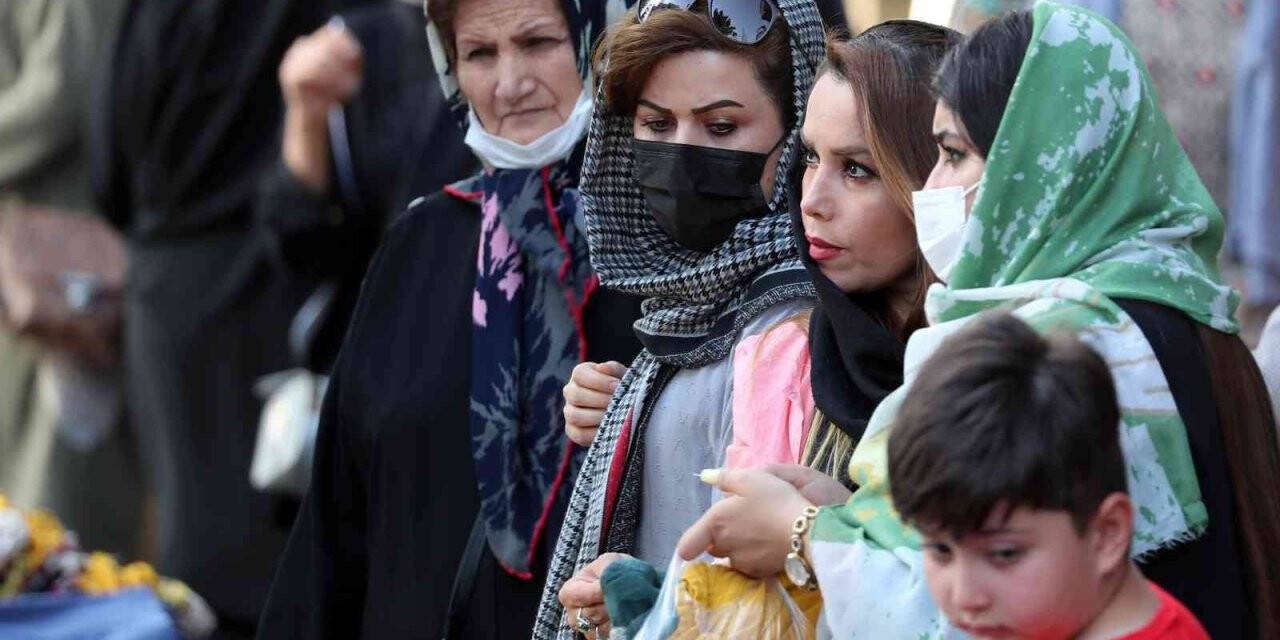 İran’da Covid-19’da 7’nci dalga