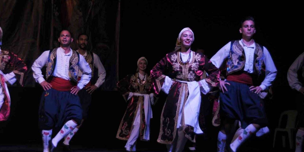 YAFEM 25. Türk Boyları Şöleni açılış galası renkli görüntülere sahne oldu