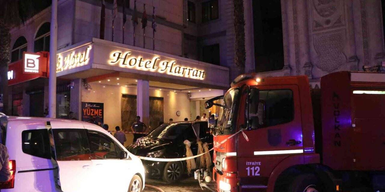 Ünlülerin düğüne katıldığı otelde yangın