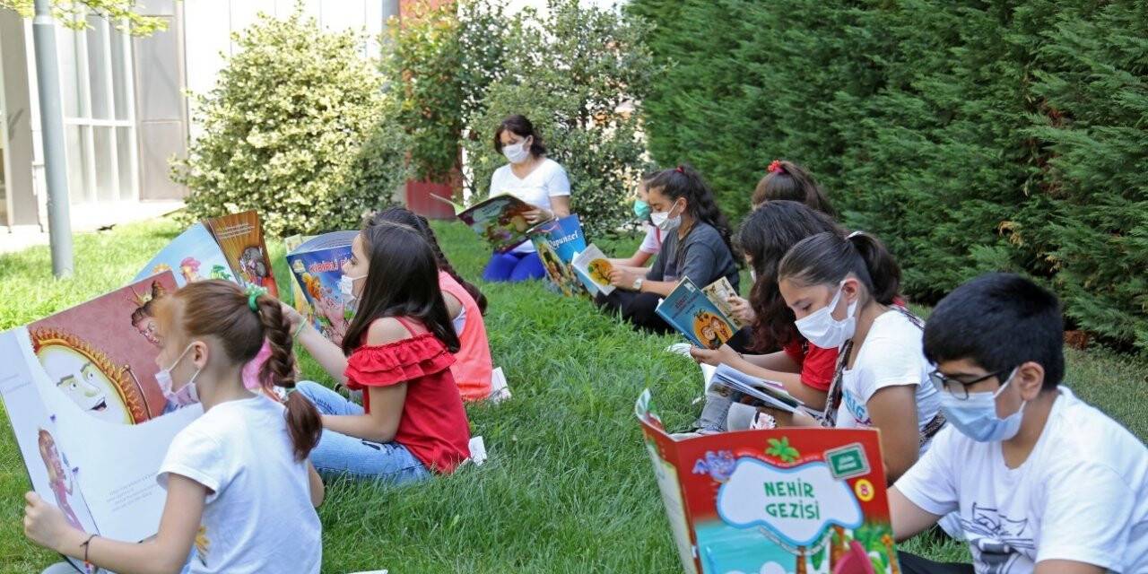 Küçükçekmece’de dolu dolu yaz kursları