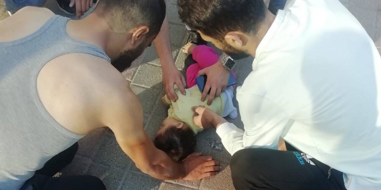 Beşinci kattan düşen 9 aylık bebek ağır yaralandı