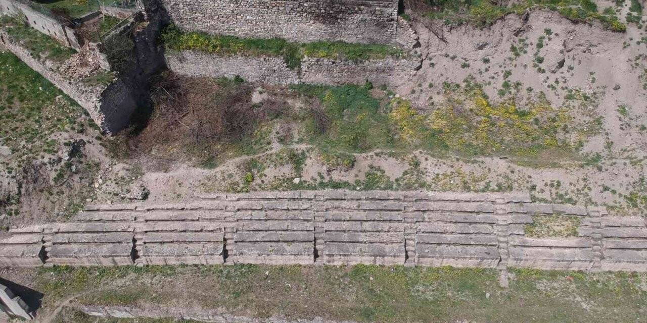 Roma dönemine ait stadion turizme kazandırılacak