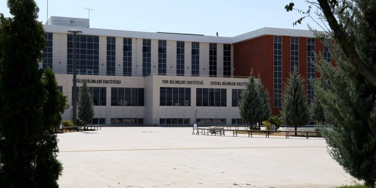 ASÜ’de lisansüstü alanda 10 yeni program kurulması onaylandı