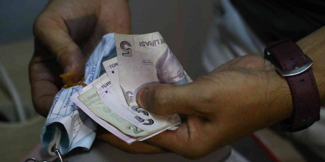 Toplu taşımada unutulan eşyalar arasında yok yok