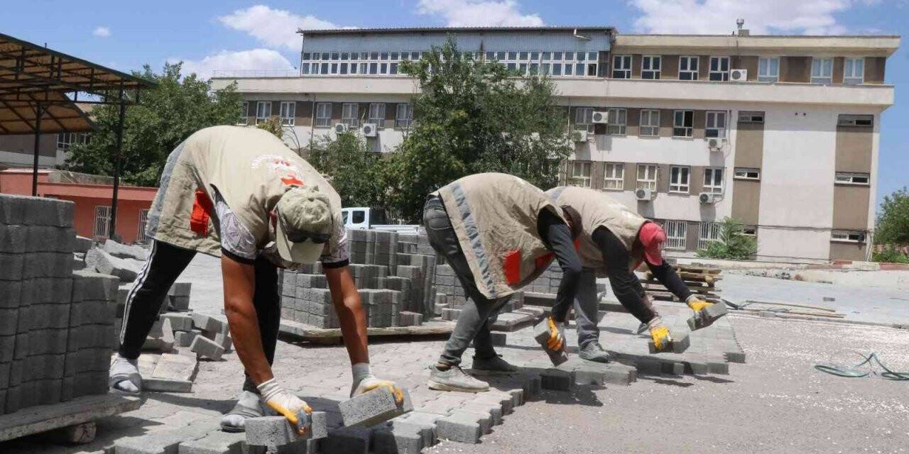 Haliliye’de yeni yollar vatandaşların hizmetine sunuluyor