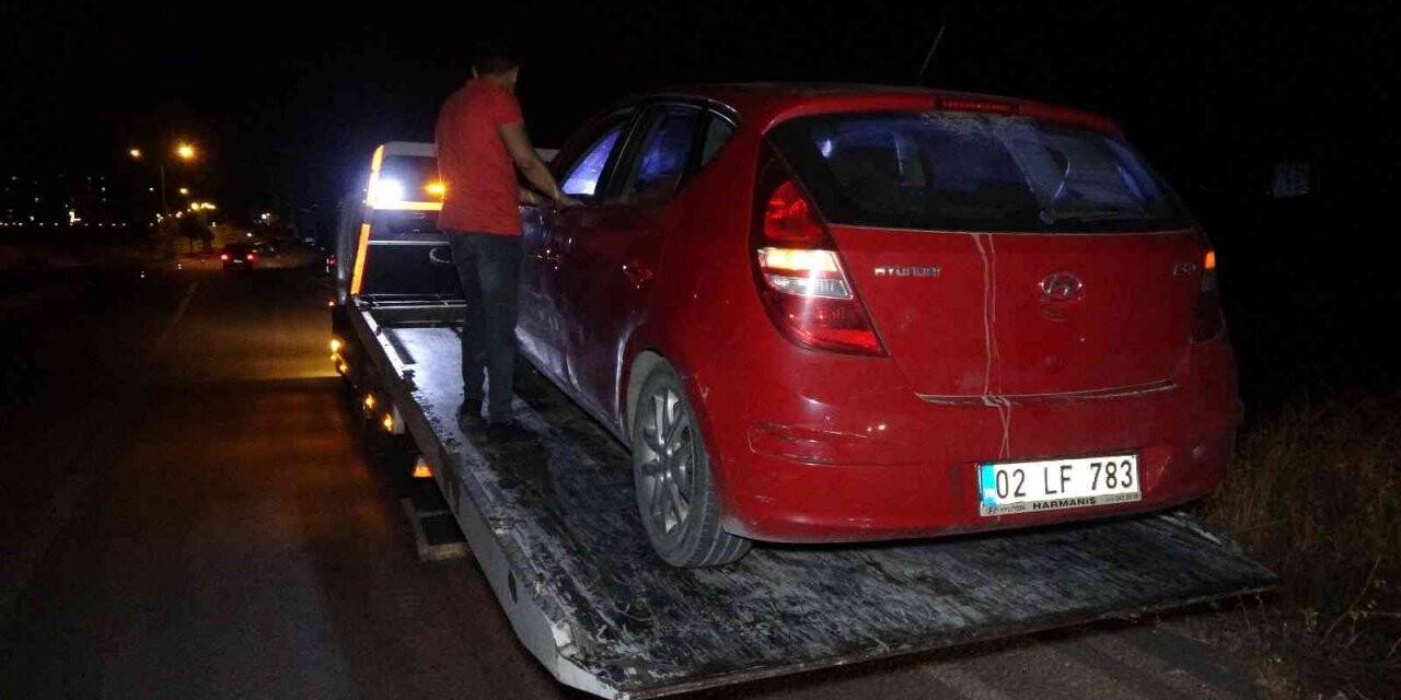 Jandarmayı görünce aracı bırakıp kaçtı