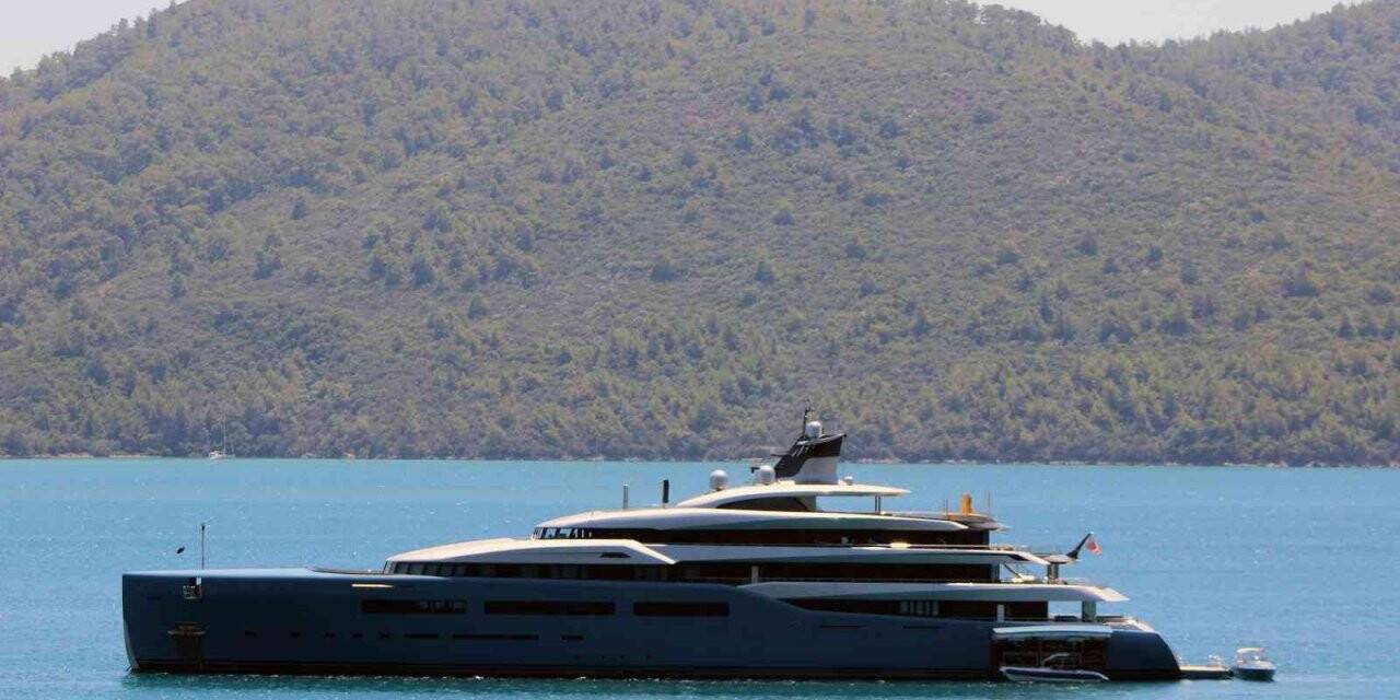 İngiliz Tottenham kulübü sahibinin yatı Akyaka’da