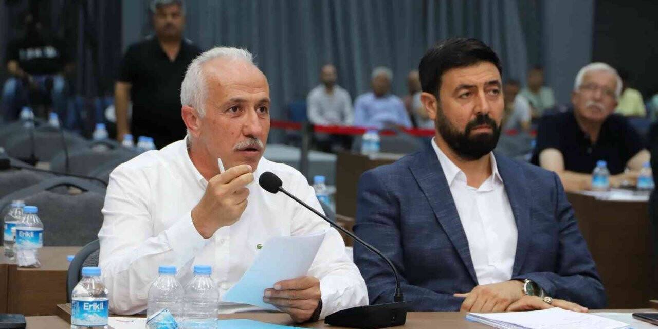 Gültak: "Deniz kenti Mersin’de su sporları bile yok"