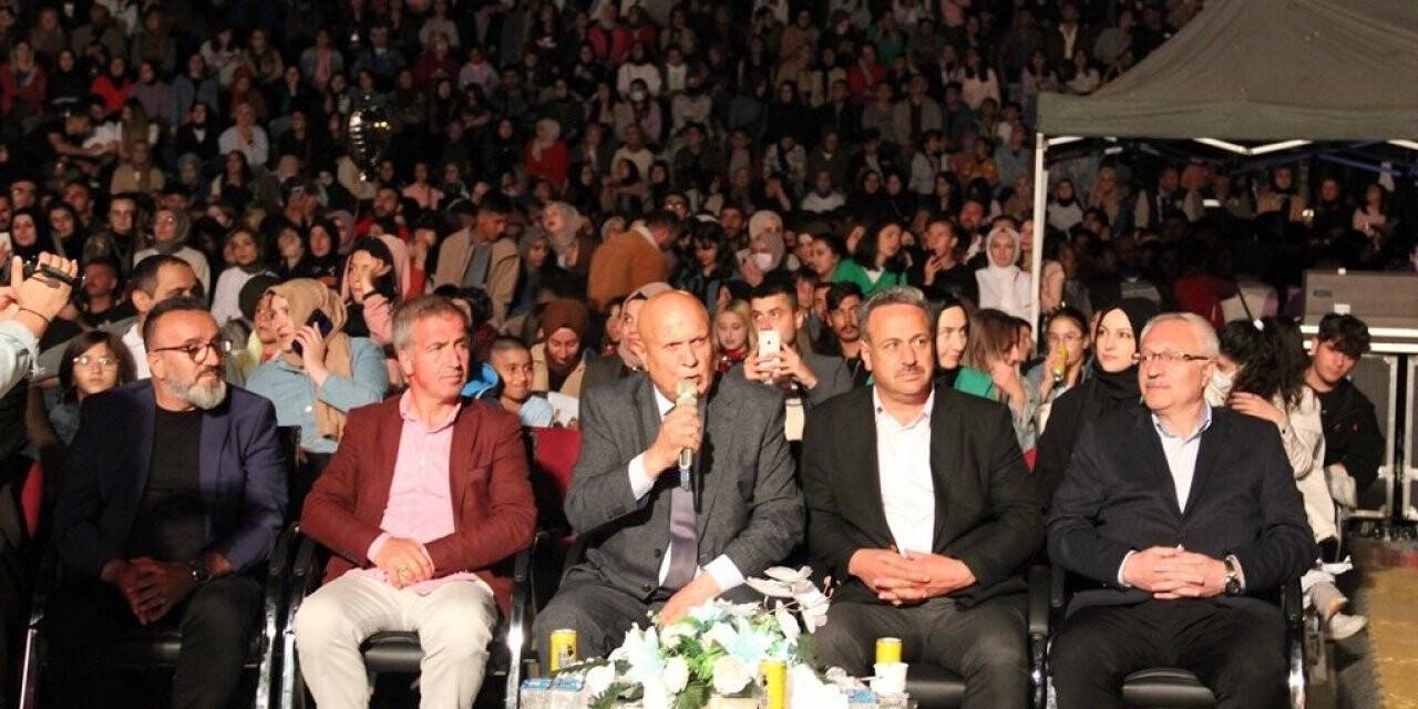 Şölenlerin dördüncü gününde Kolpa Bayburt’u salladı