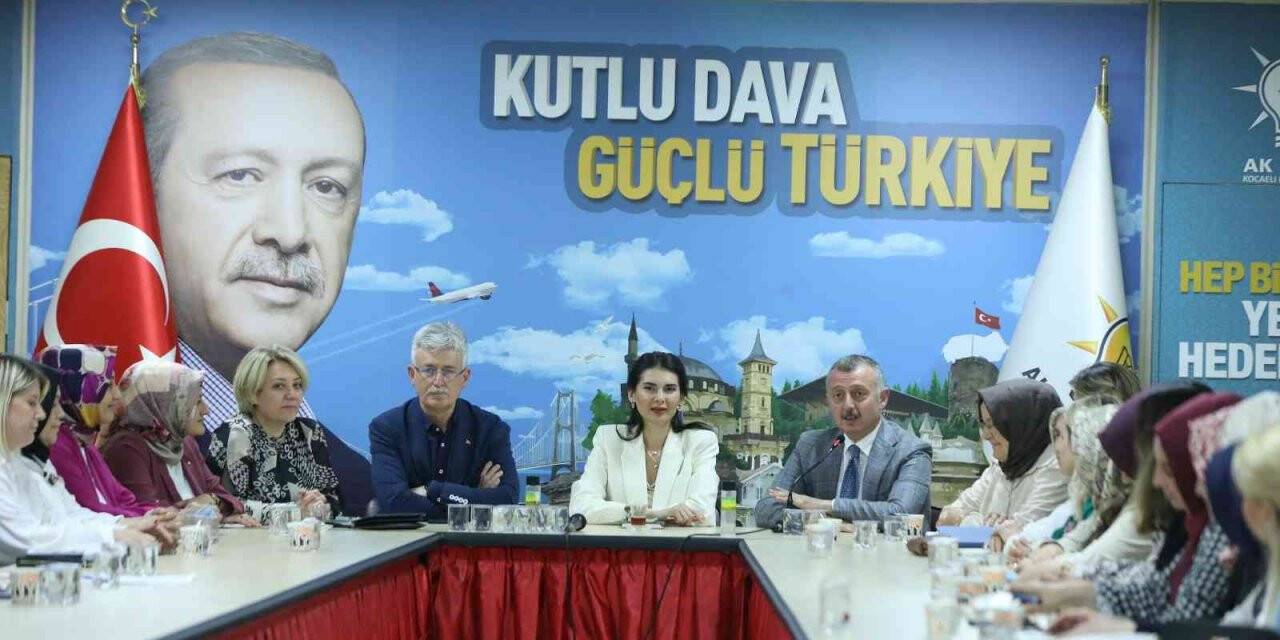 Başkan Büyükakın: "Her mücadeleden hamdolsun alnımızın akıyla çıkıyoruz"