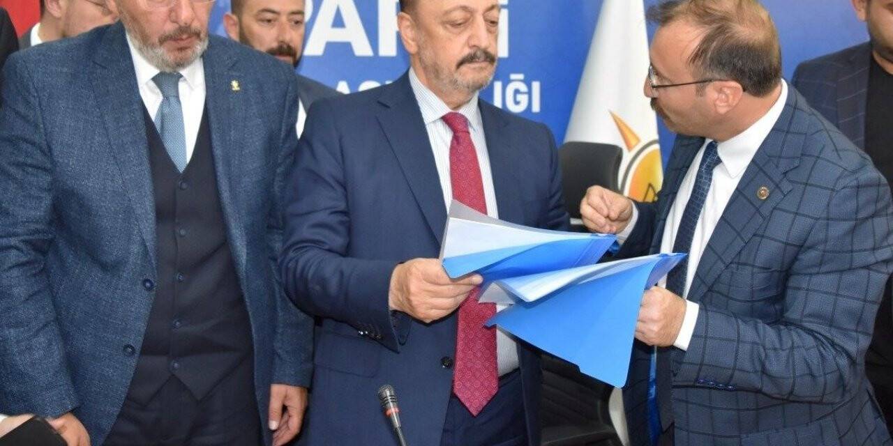 Emet Belediye Başkanı Doğan’dan, Bakan Bilgin’e proje içeren dosya