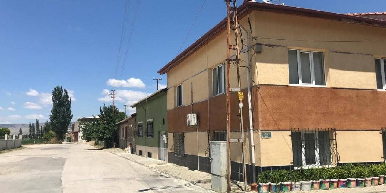 Güpegündüz hırsızlık girişimi cep telefonu kamerasına yansıdı