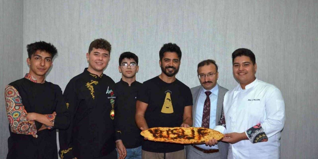 Sanatçı Yusuf Güney’den Emet Pidesi ve keçi peynirine övgü