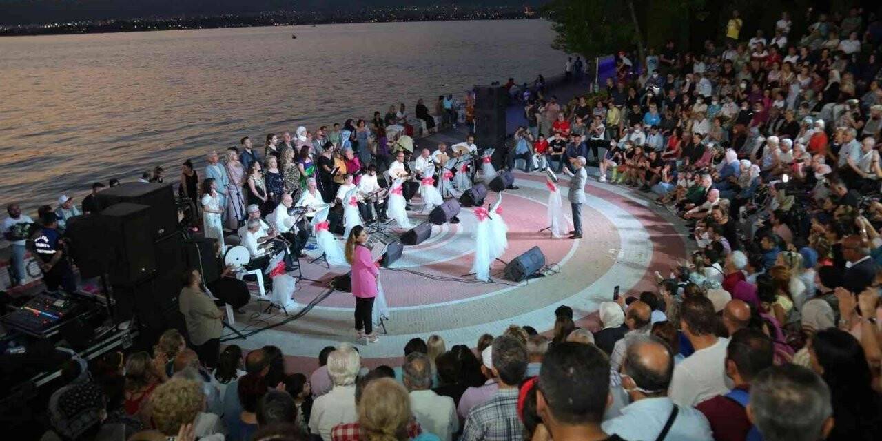 Türk Sanat Müziği Korosu kulakların pasını sildi