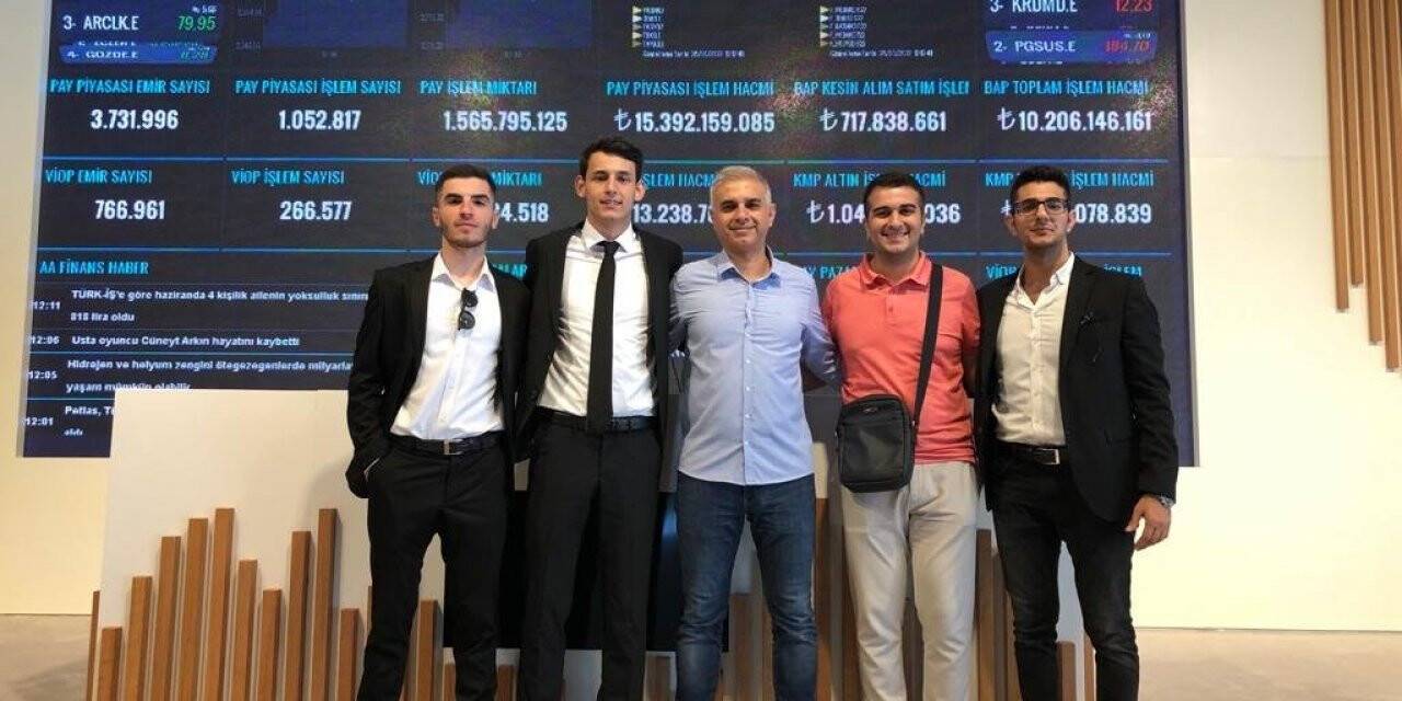 Nazilli İİBF öğrencileri borsa yarışmalarında rekora imza attı