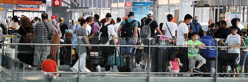 Almanya'da sendika, Lufthansa Havayolları çalışanlarına 1 günlük grev çağrısı yaptı