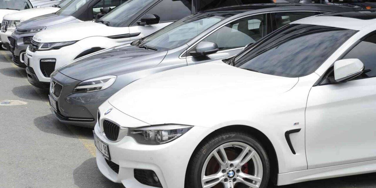 İkinci el otomobilde bayram hareketliliği yerini sessizliğe bıraktı