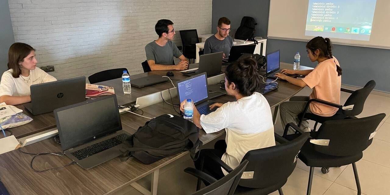 Mardin’de web yazılım uzmanlığı ve teknoloji kursu başvuruları başladı