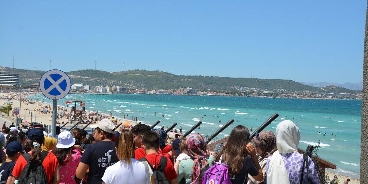 Batman’dan 44 öğrenci İzmir’e gönderildi