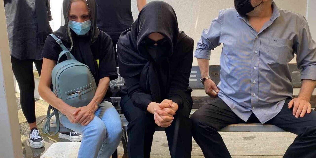 Ünlü sanatçı Ebru Gündeş’in acı günü