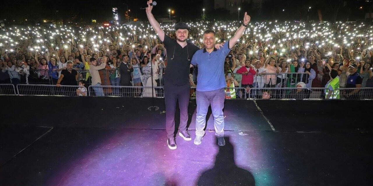 Çarşamba ‘Yeşilırmak Şenlikleri’ ile coştu