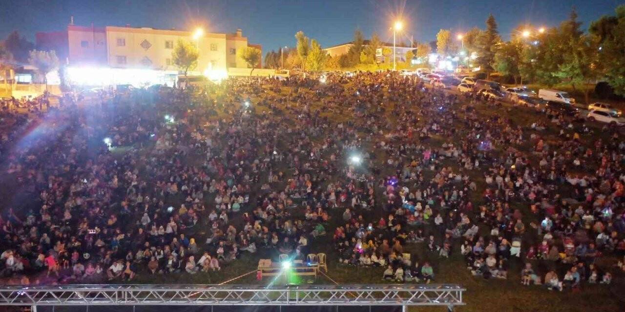 Düzce’de üç günde 15 bin çocuk sinema izledi