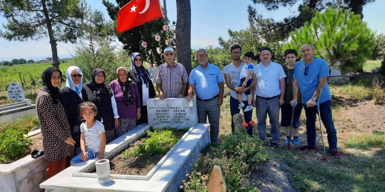 Bafralı şehitler kabirleri başında anıldı